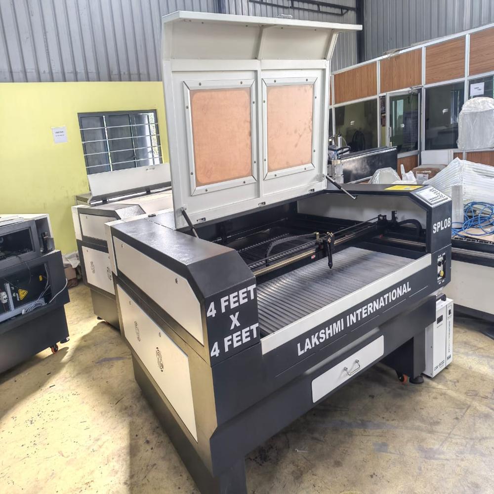 CO2 LASER CUTTING MACHINE SPL08