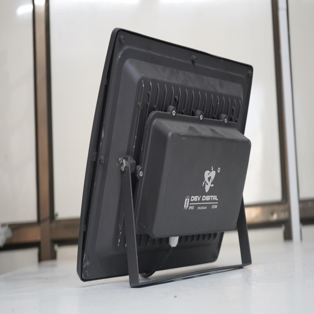 LED FLOOD LIGHT - 250W (ERIS)