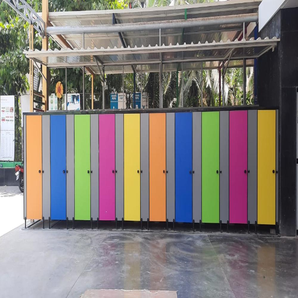 PORTABLE CLOTH CHANING ROOM