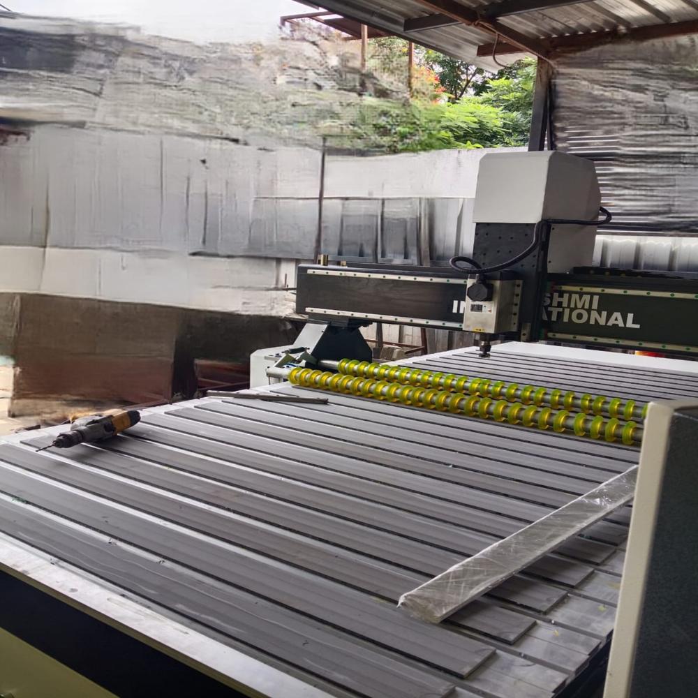Cnc Routermachine With Roller Set Sp12 - Capacity: 2 Pcs/hr
