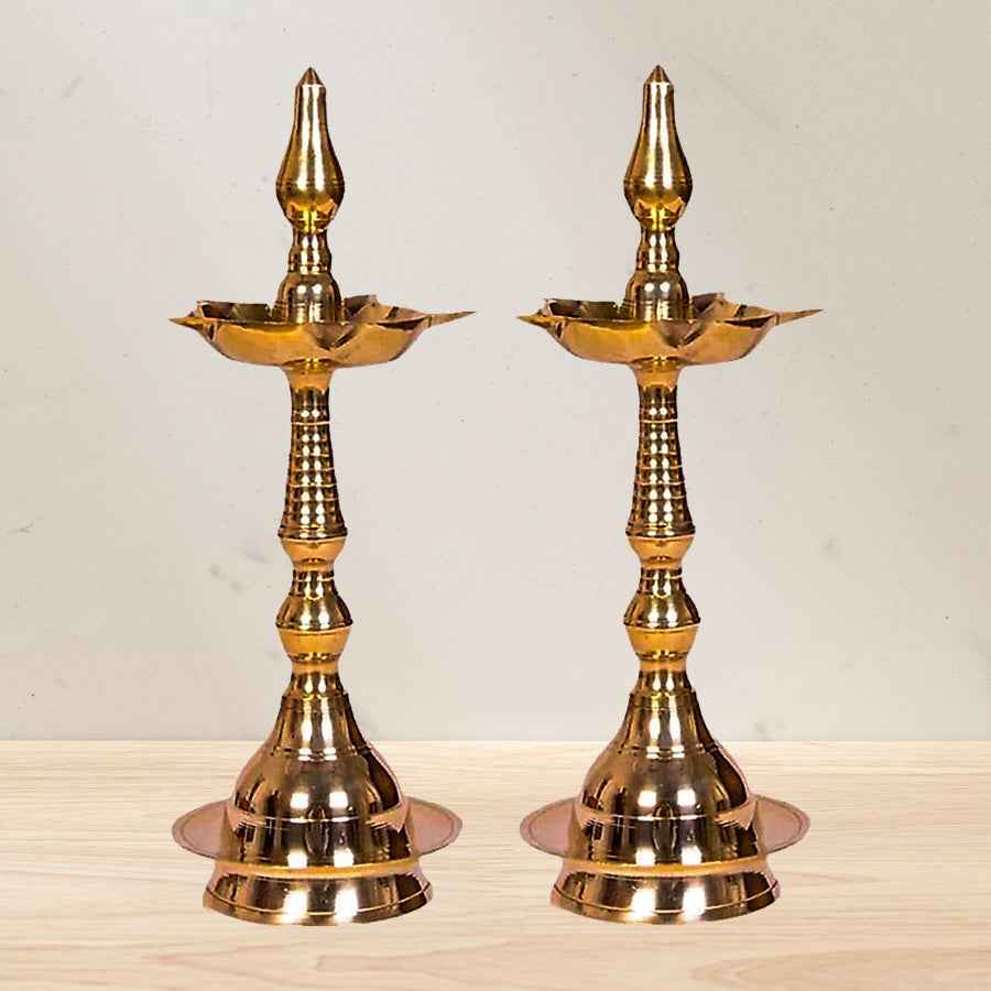 Brass Samai Kuthu Vilakku - Color: Gold