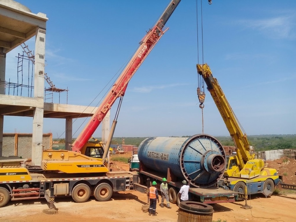Industrial Machinery Heavy Equipment Erection