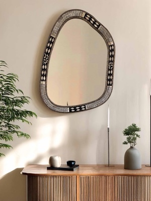 Irregular Bone Inlay Mirror