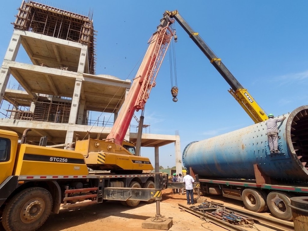 Industrial Machinery Heavy Equipment Erection