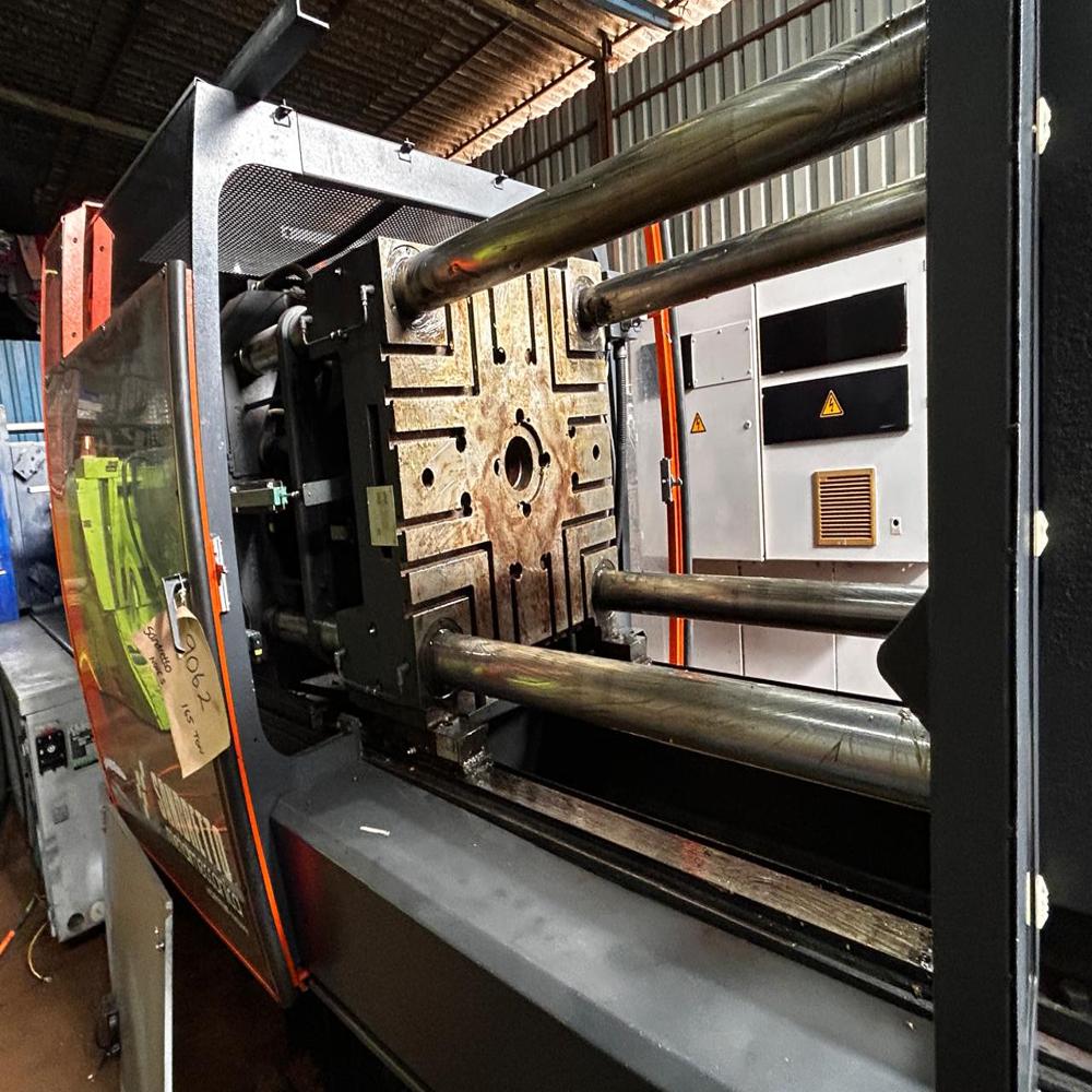 Used Plastic Injection Molding Machine