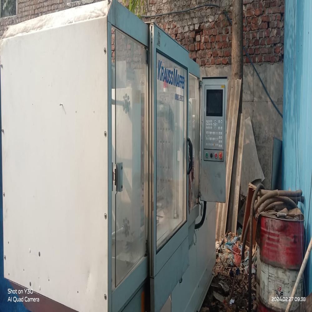 Cap Injection Moulding Machine