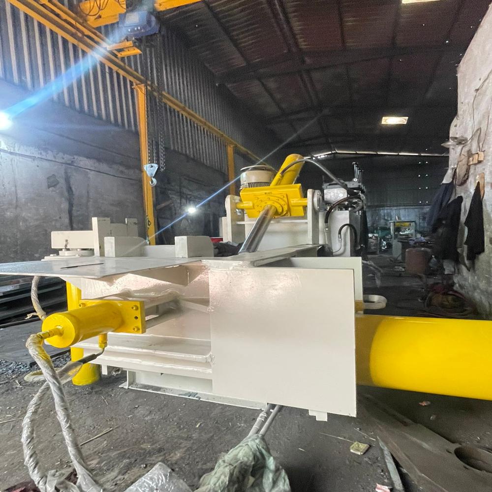 Hydraulic Triple Action Baler Press 
