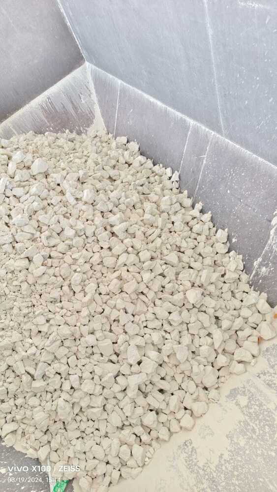 Quick Lime Power - Density: 3.34 Gram Per Cubic Centimeter(g/cm3)