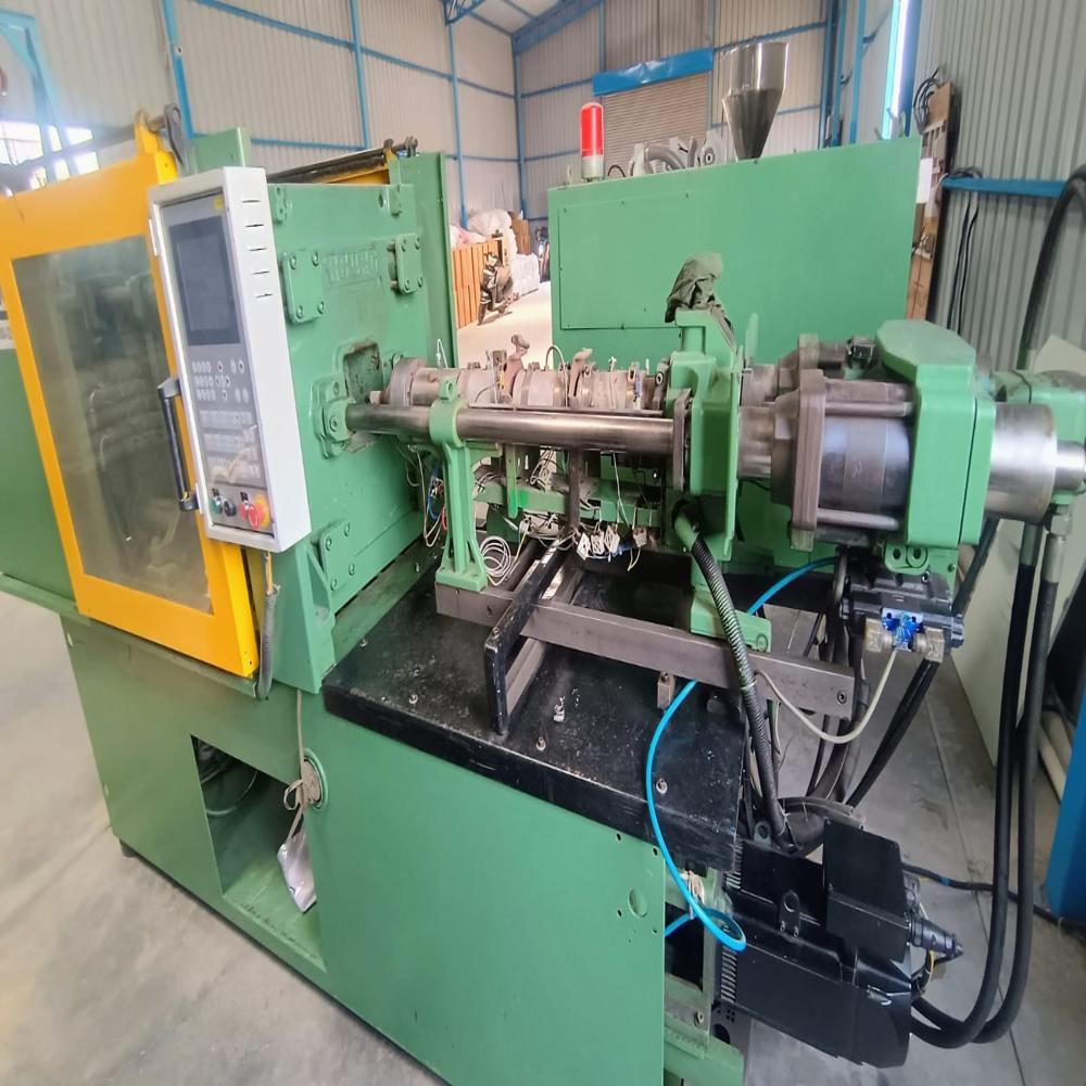 Automatic Plastic Cutlery Spoon Making Machine - Capacity: 2000 Pcs/hr