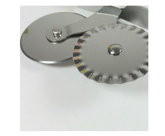 FLAIR GARLIC BREAD CUTTER