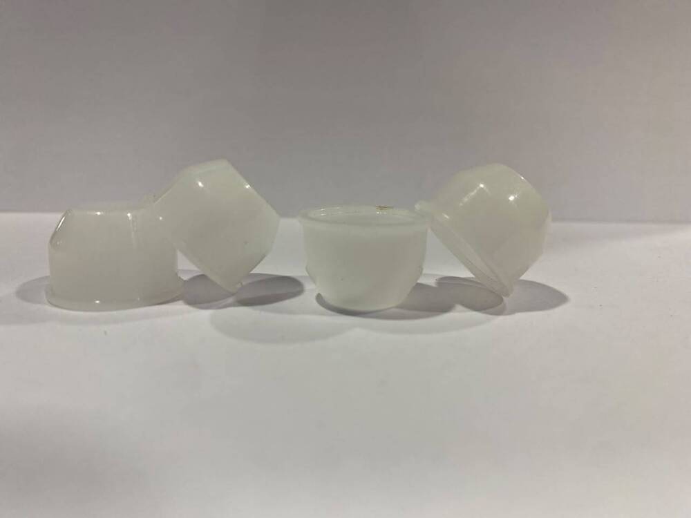 Pharma bottle inner plug