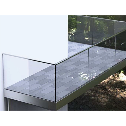 OZRCL 88x81mm BKT Clear Line Glass Railing System