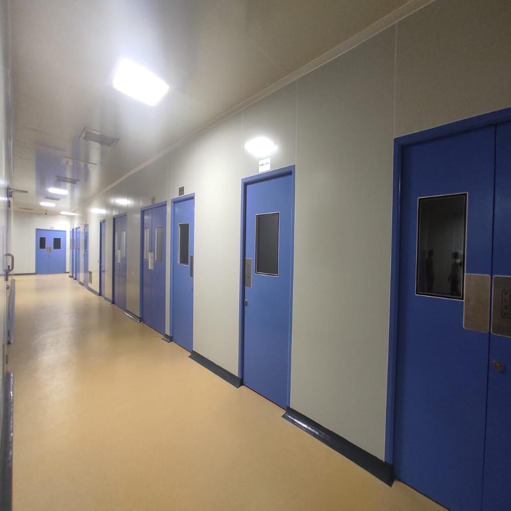 Industrial Clean Room Door Manufacturer