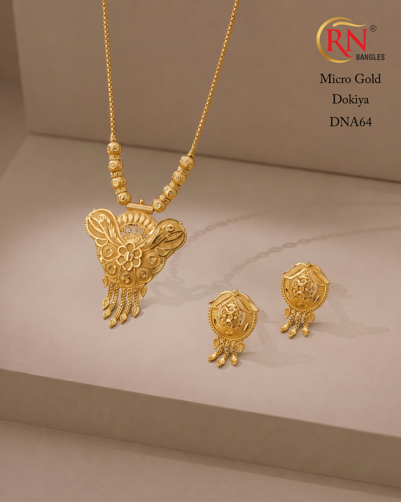 Gold Dokiya - Earrings Type: Stud Earrings