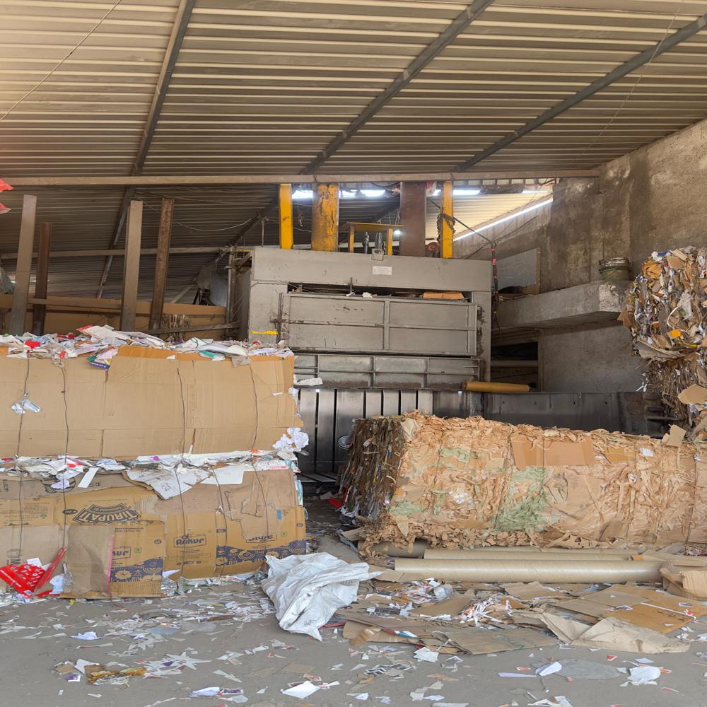 100 Ton Card Board Compactor Balling Press Machine