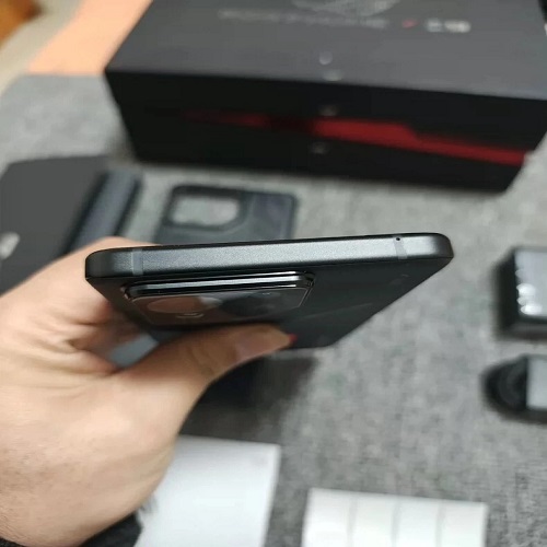 Asus ROG Phone 9 Pro 16+512GB UNLOCKED 5G