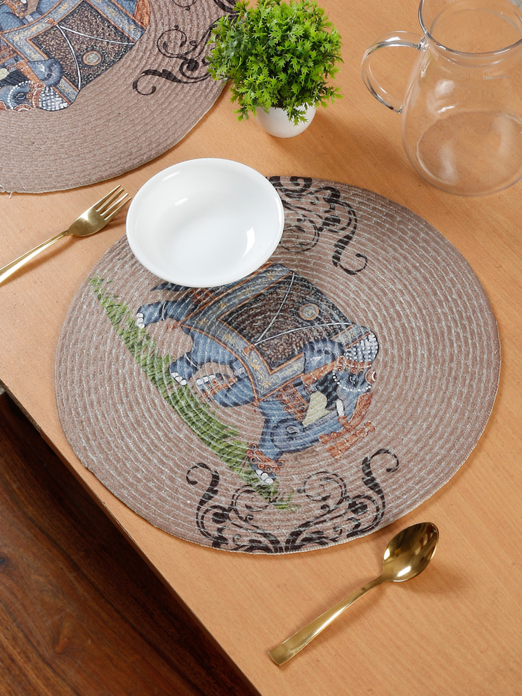 Royal Elephant Printed Round Braided Placemat