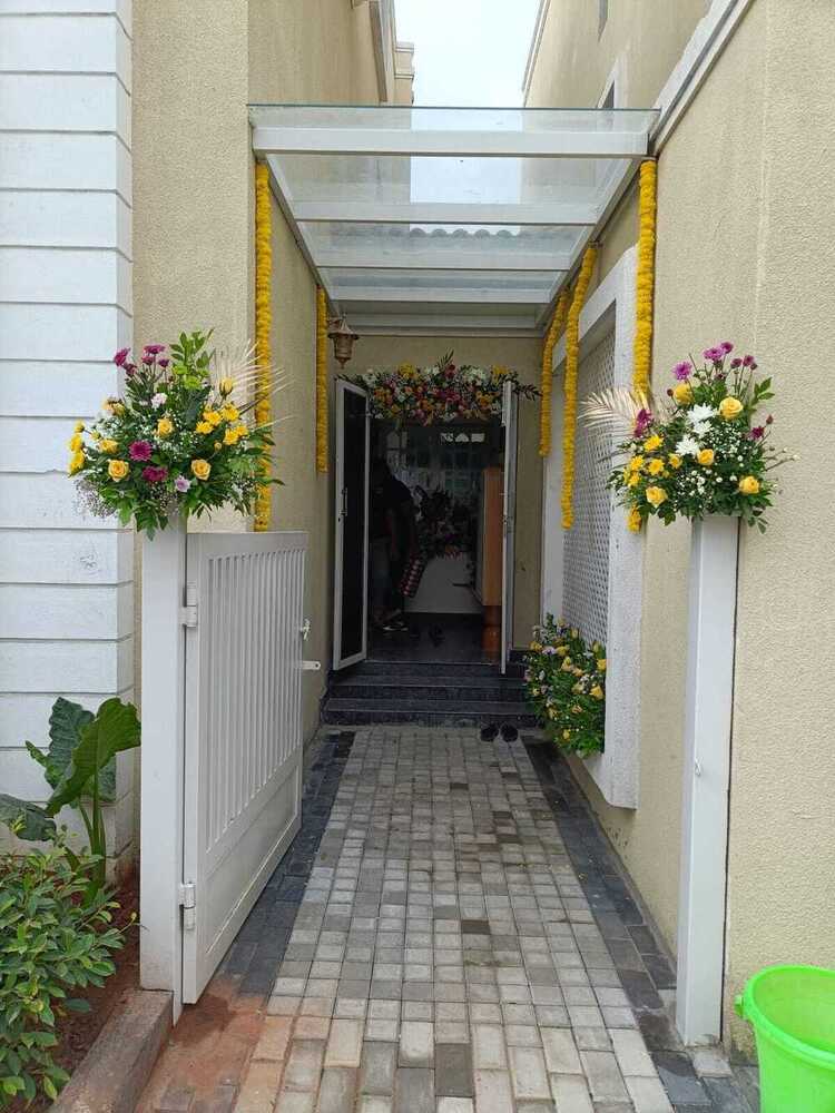 Enterance Decoration Services