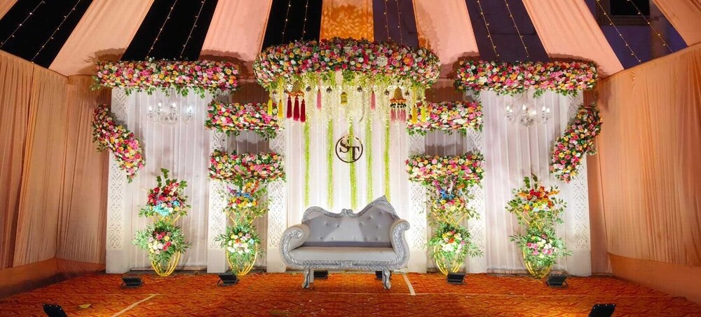 Wedding Stage Decoration Services