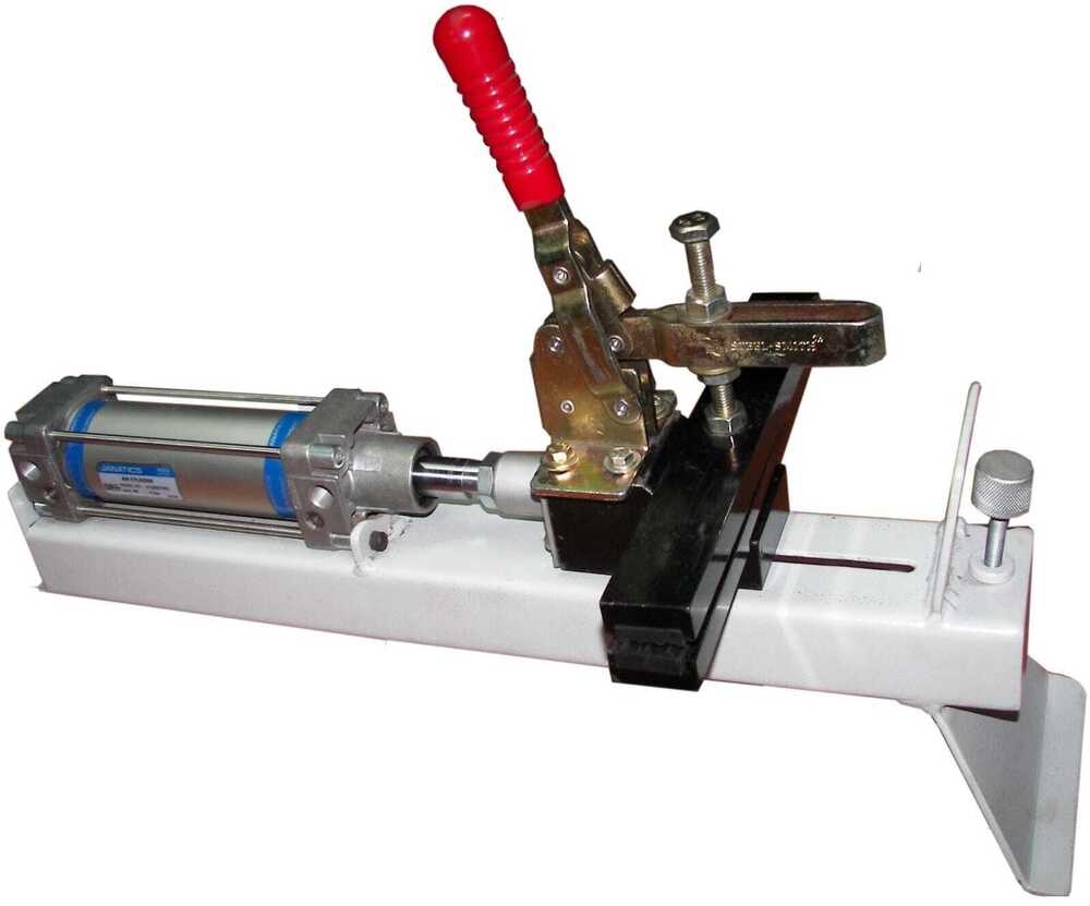 Pneumatic Stretching Clamp