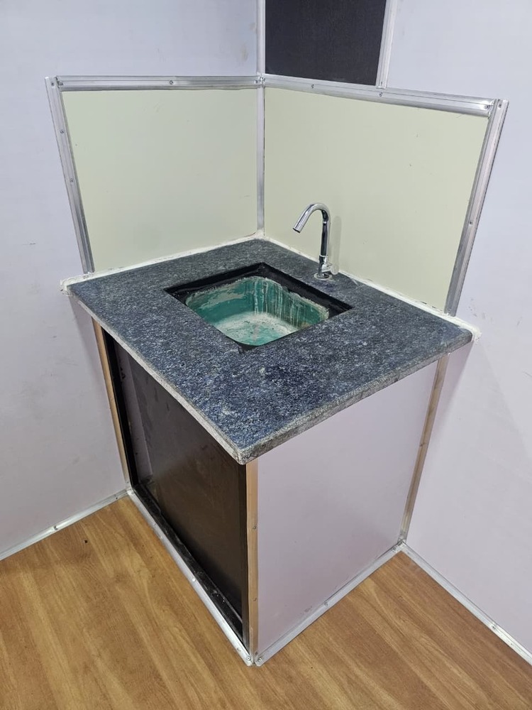30/10 shop cabin