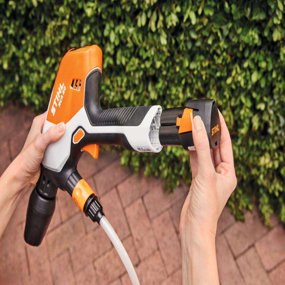 RCA 20 Battery pressure washer