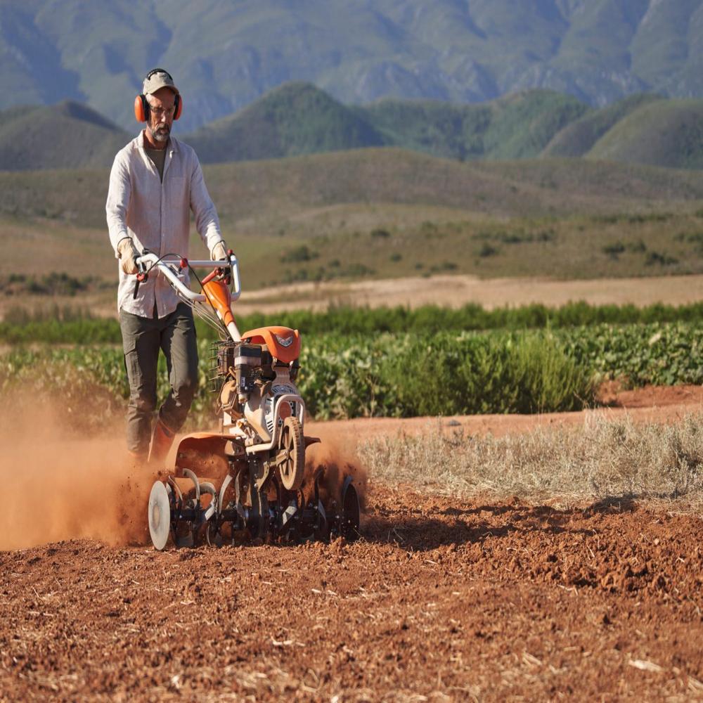 MH 610 Power Weeder