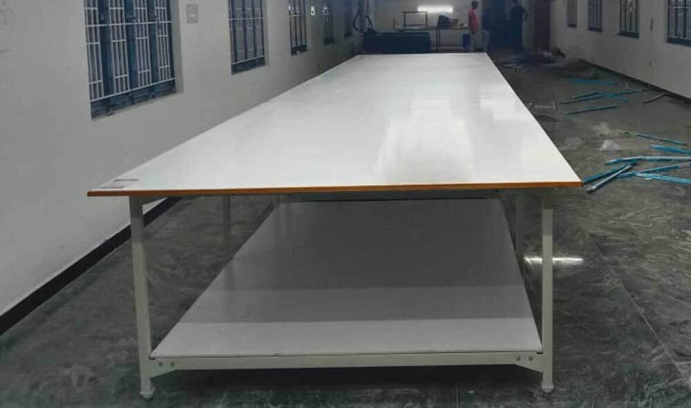 Garment Checking Tables