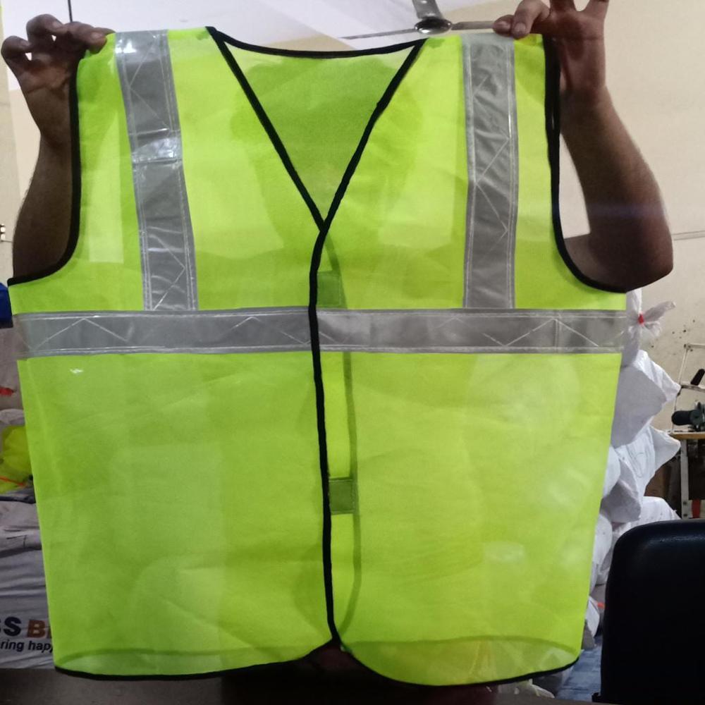 Reflective Safety Jacket - Unisex, Reusable Design | Ideal For Security Purposes, High Visibility Protection