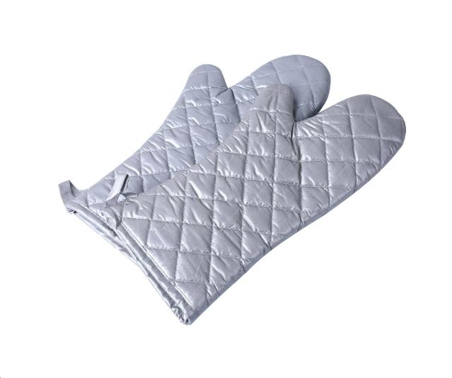 FLAIR SILVER GLOVES