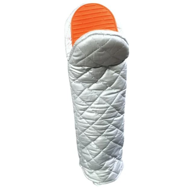 FLAIR SILVER GLOVES WITH SILICON