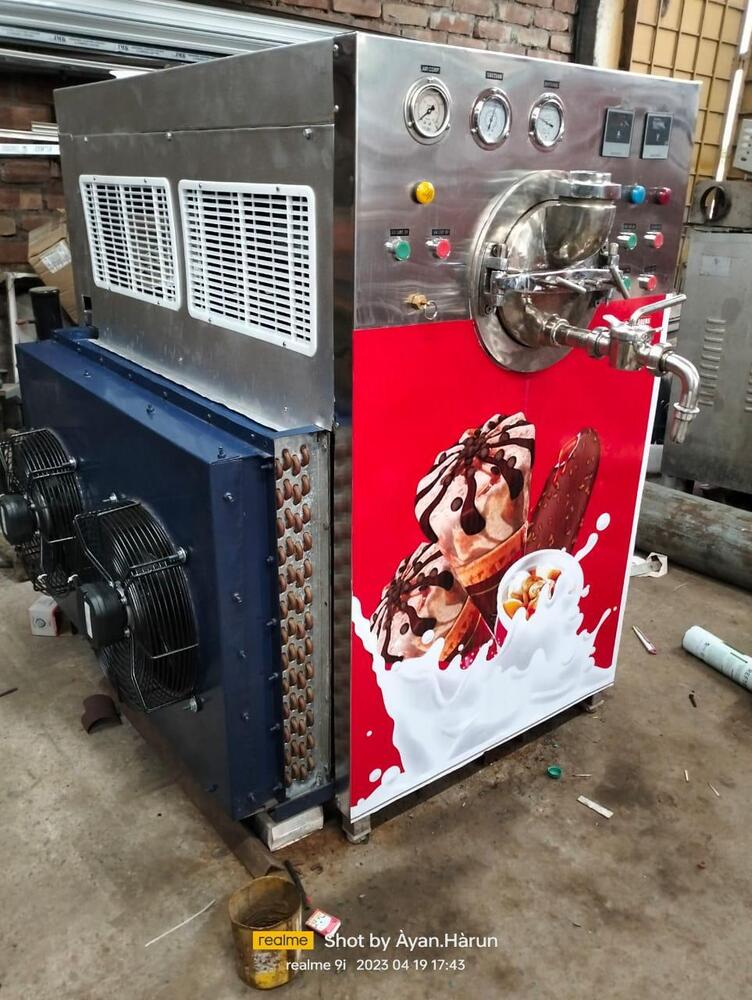 Ice Cream Churner Machine