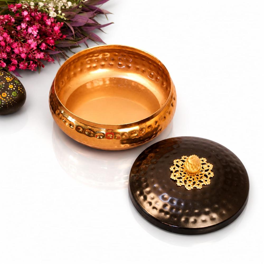 Handcrafted Hammered Copper Dry Fruit Bowl With Lid - Application: Home D Cor