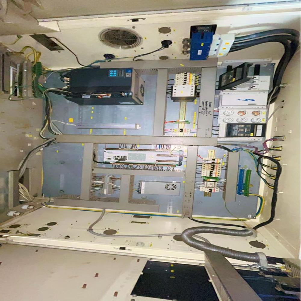 Plastic Injection Moulding Machine