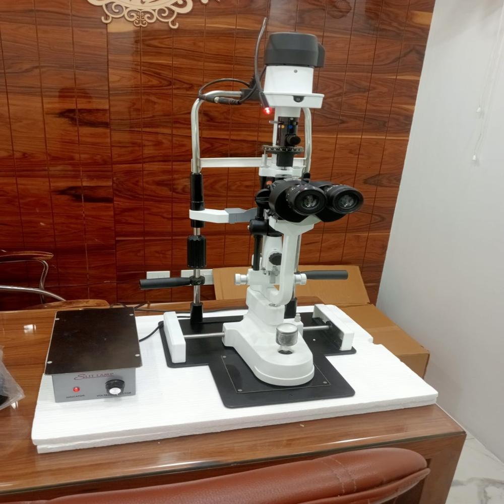 3 Step Haag Streit Slit Lamp