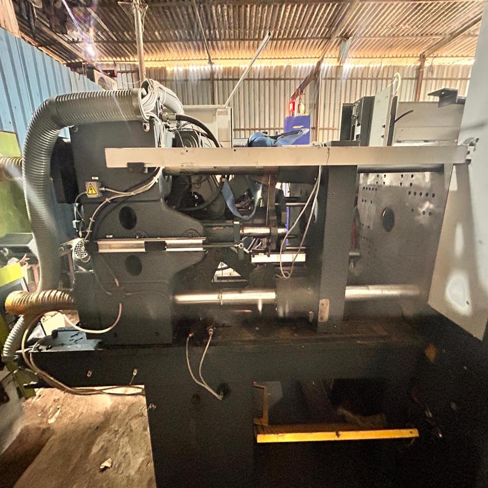 Plastic Cap Molding Machine