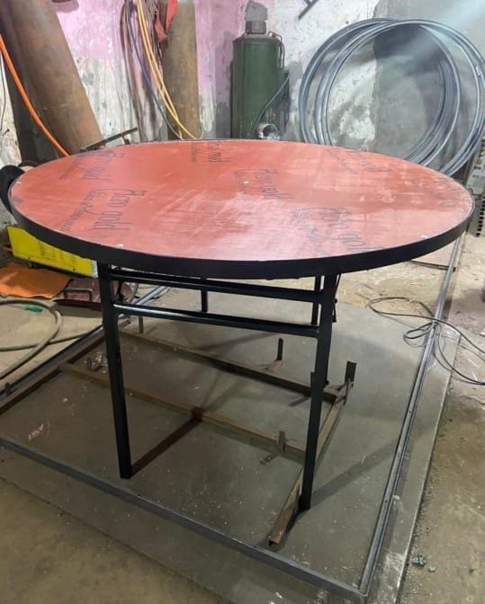 Round Iron Table