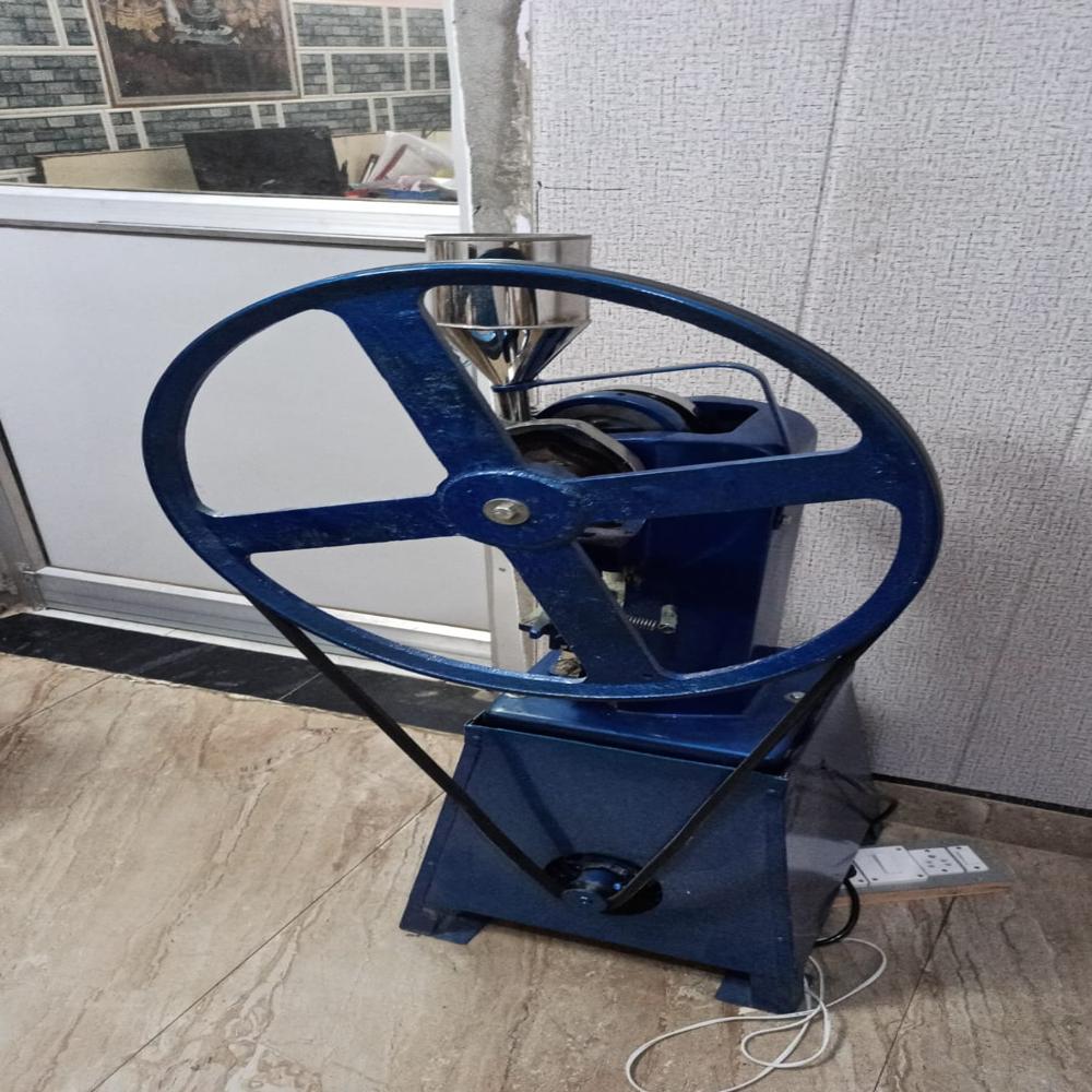 गोली बनाने वाली मशीन