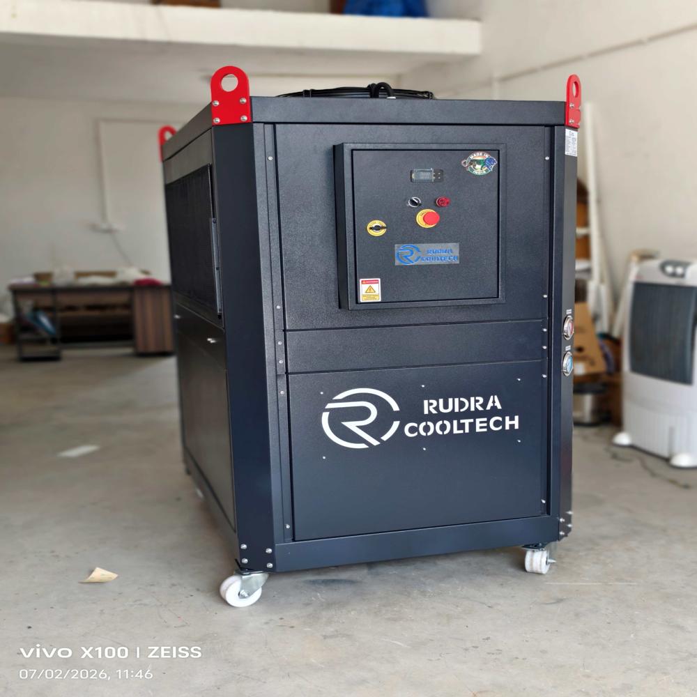 Air Cooled Industrial Chiller | Energy Efficient Process Cooling System Manufacturer | Rudra Cooltech