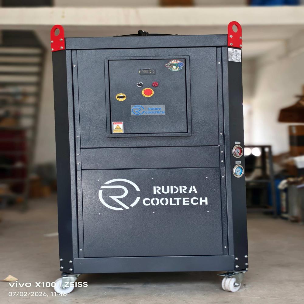 Air Cooled Industrial Chiller | Energy Efficient Process Cooling System Manufacturer | Rudra Cooltech