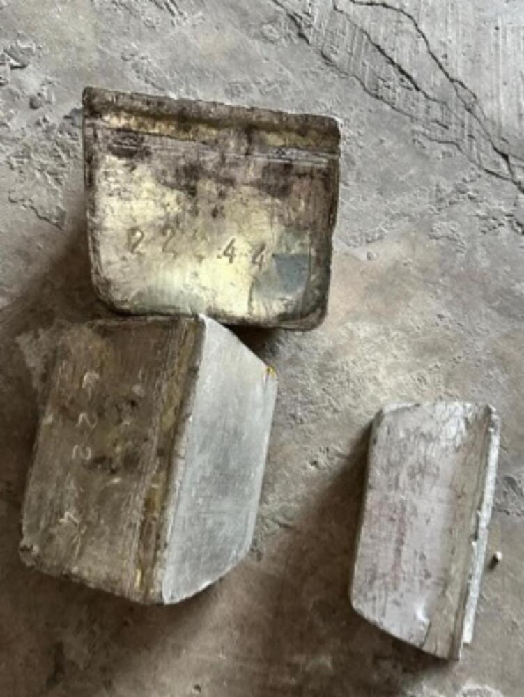 Metal Tin Pieces