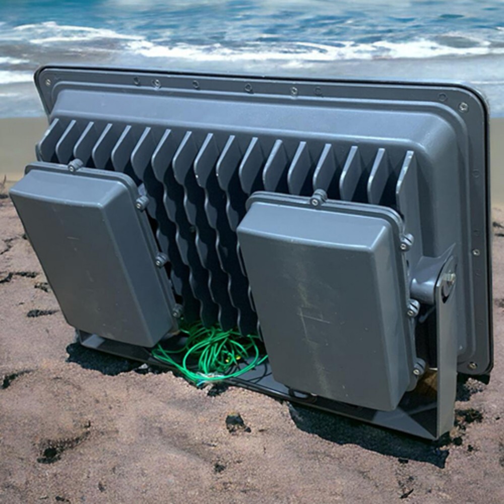 Back Choke Flood Light