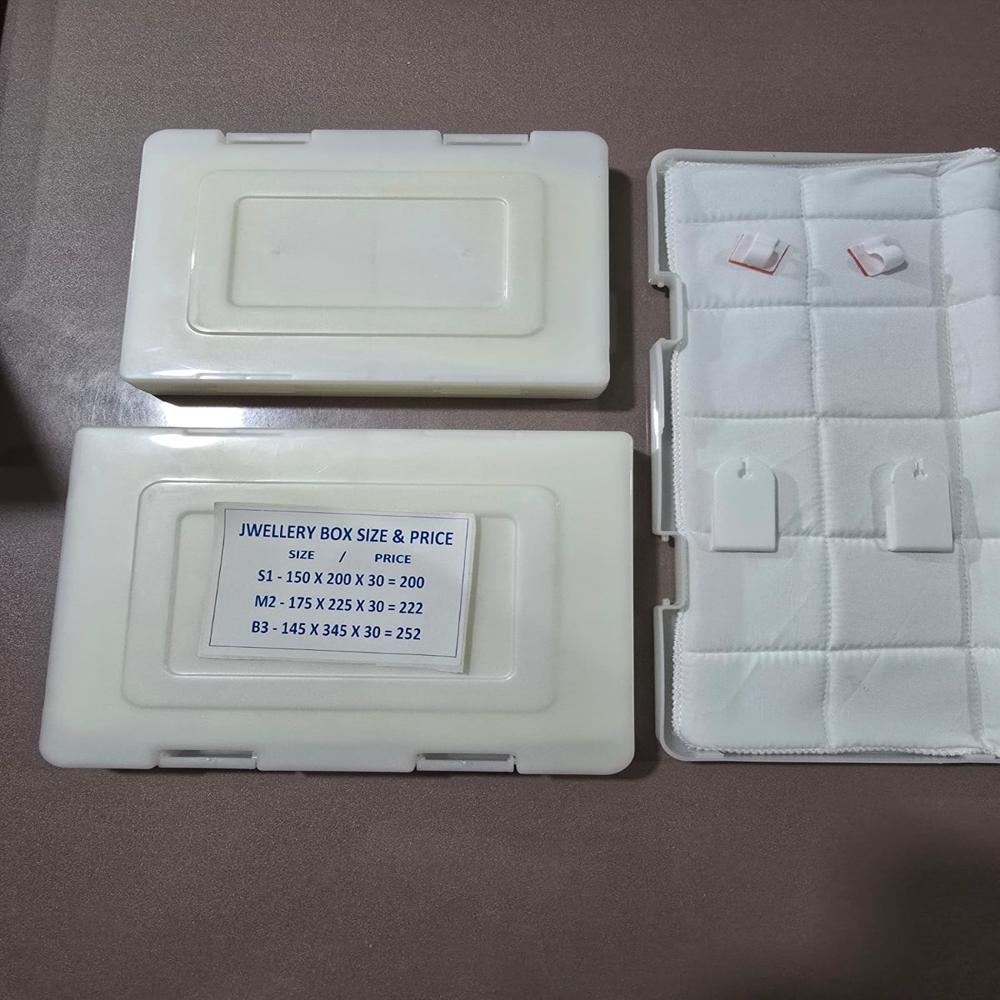 plastic jewellery box