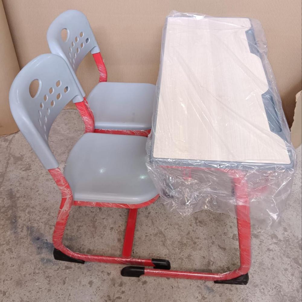 caplusedesk bench