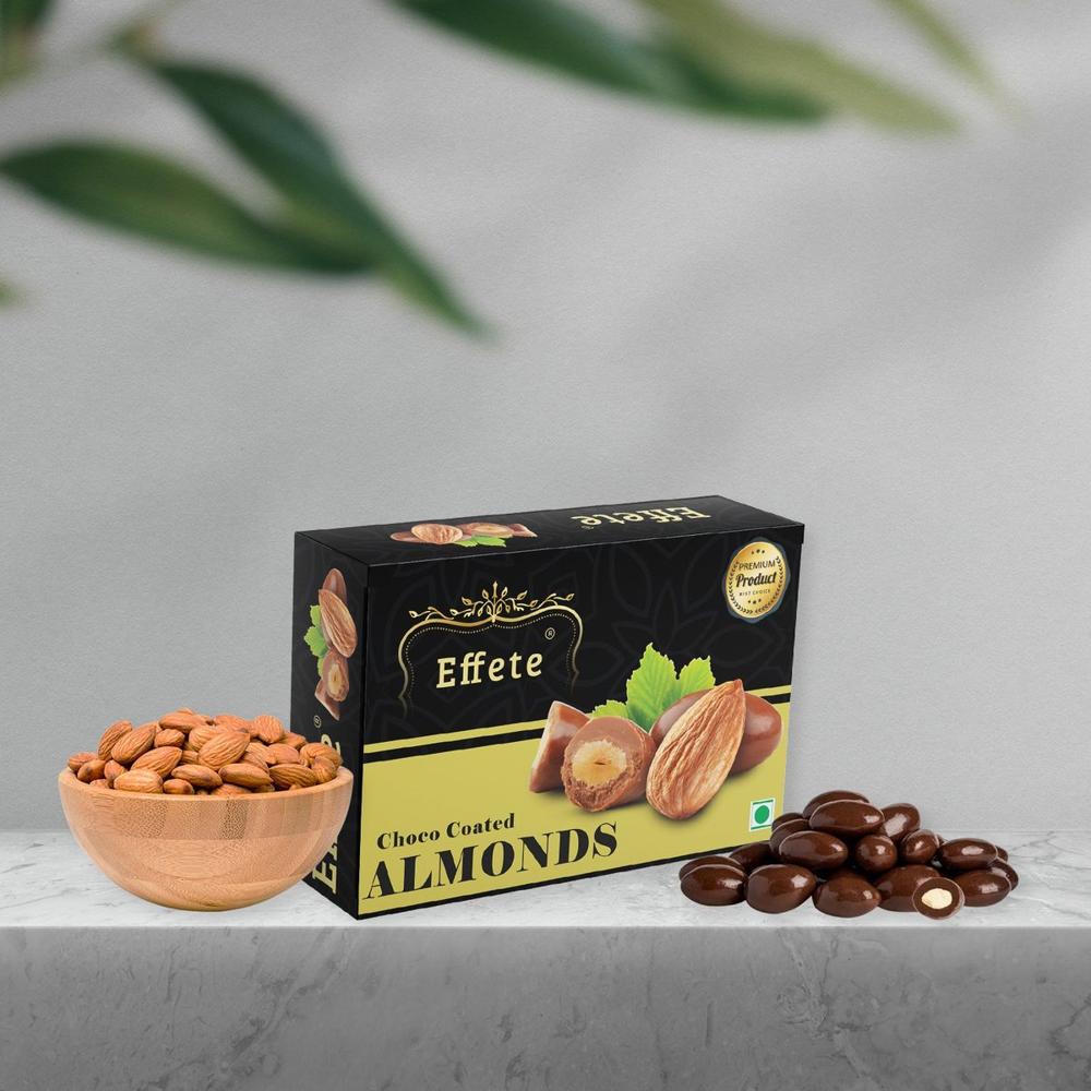 Almond Chocolate - Crunchy Nuts in Smooth Coating