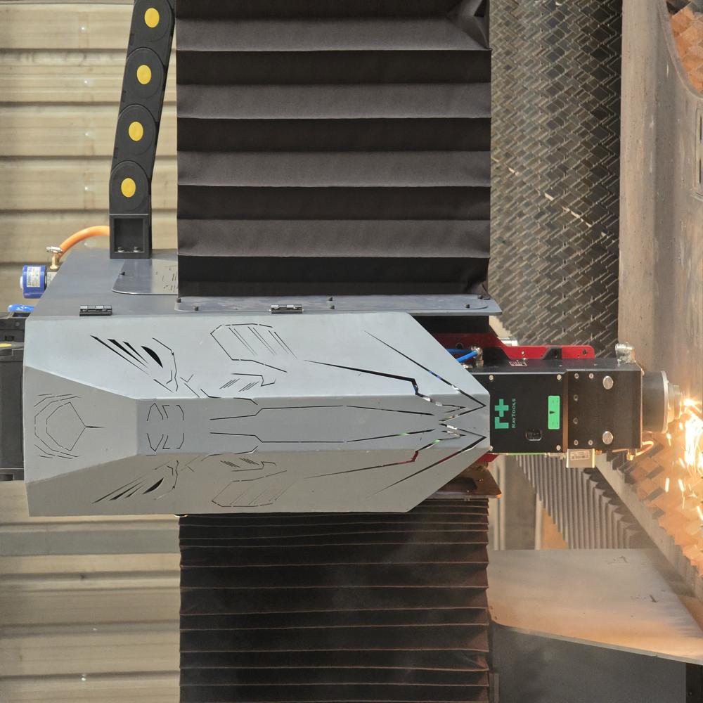 Fiber Laser Cutting Machine