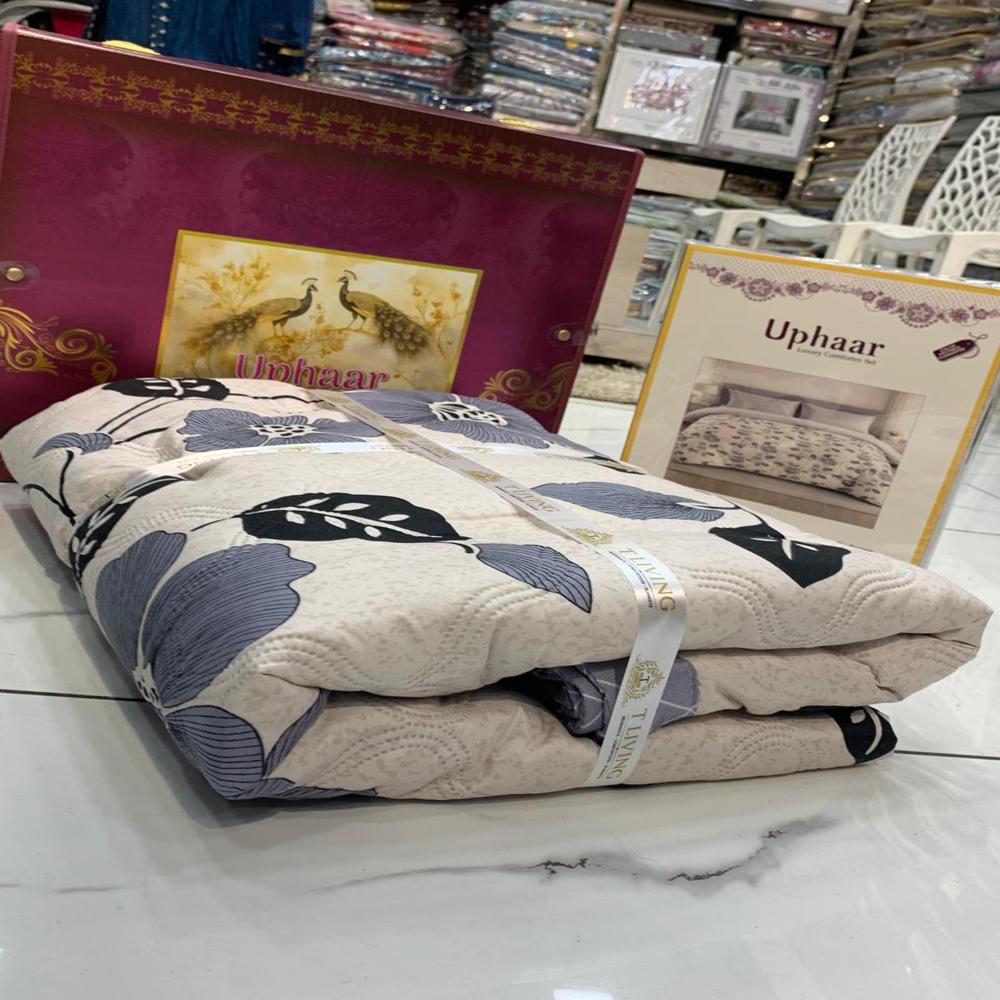 Uphaar Comforter Set - Density: 40 Gram Per Cubic Centimeter(g/cm3)