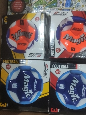Football 3No. - Operate Method: Manual