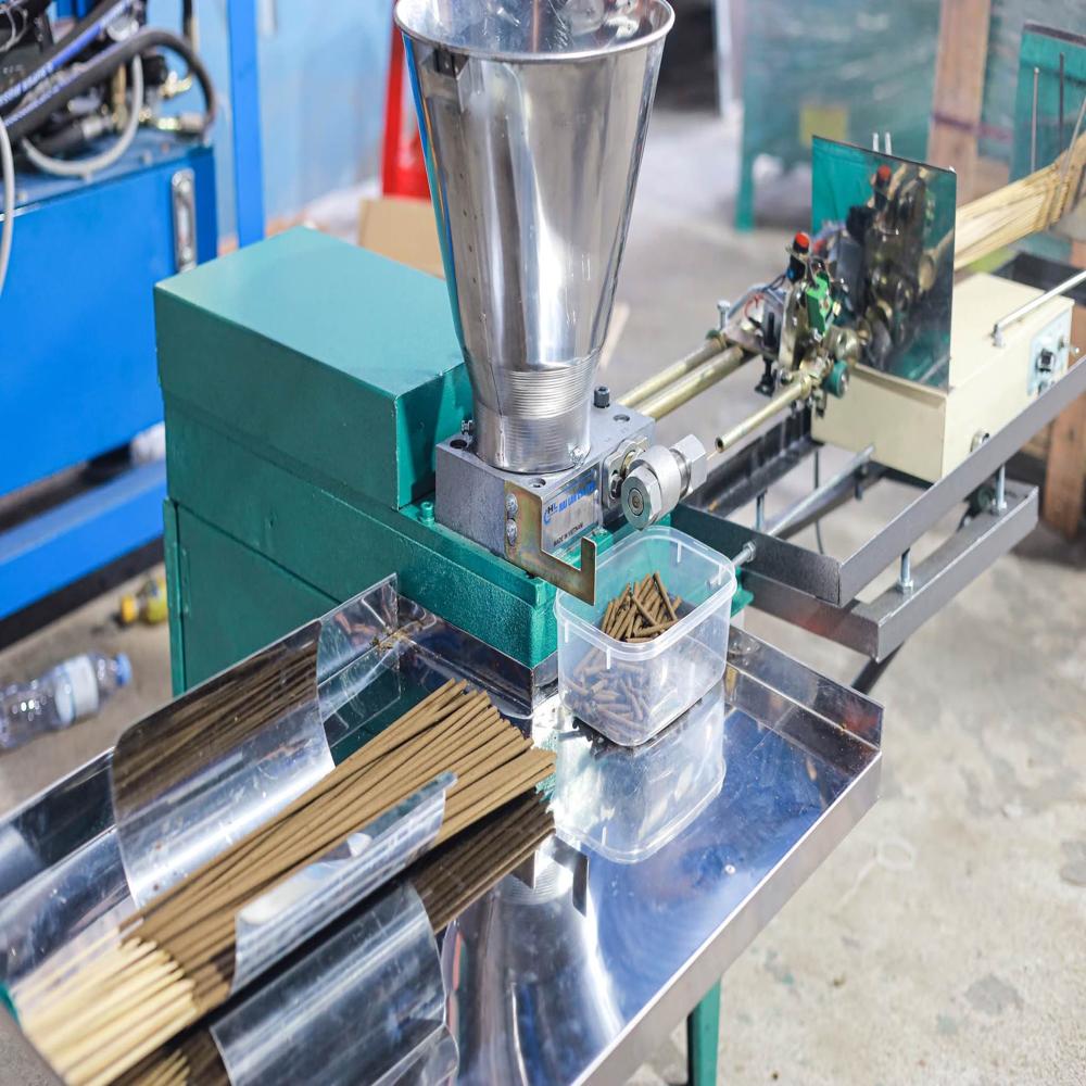 Agarbatti Making Machine