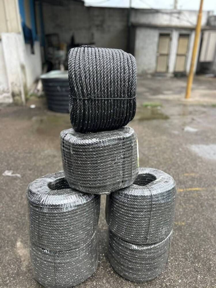 Black Farm Utility Rope